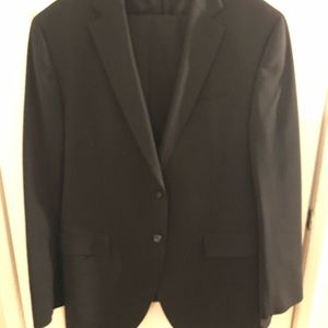 Banana Republoc Mens Suit